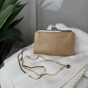 VINTAGE Leather 1970s Beige Tan Double Pocket Kiss Lock Clutch Coin Purse Wallet